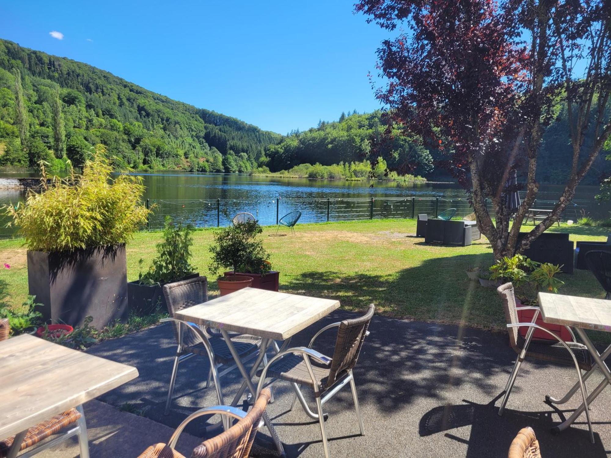 Le Lac Des Moines Condat  Dış mekan fotoğraf